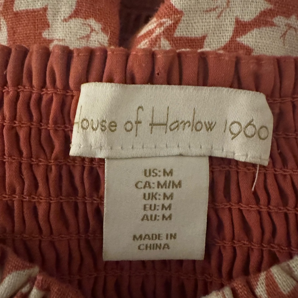 House of Harlow 1960 Floral Pink Two-Piece Skirt and Top - Picture 5 of 6